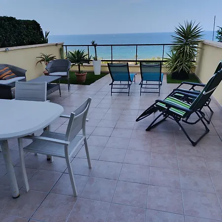 En Primera Linea Del Mar Apartment